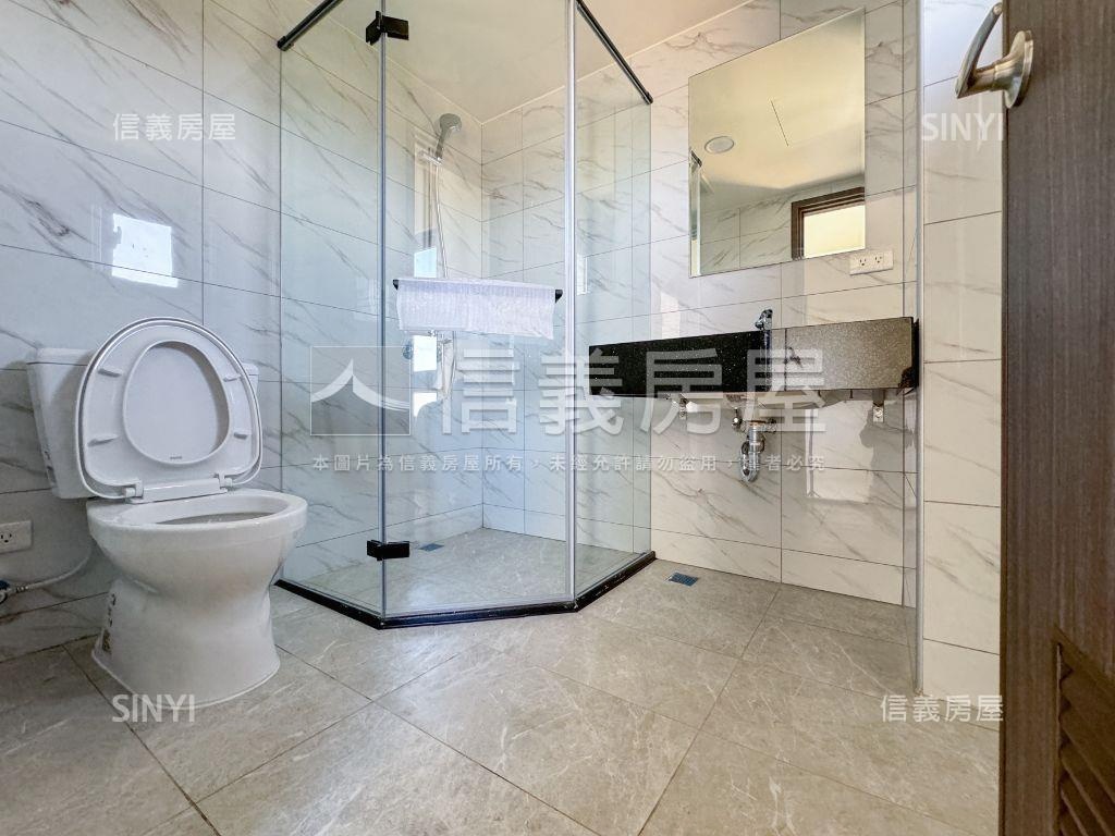 湖口華時代全新前後院別墅房屋室內格局與周邊環境