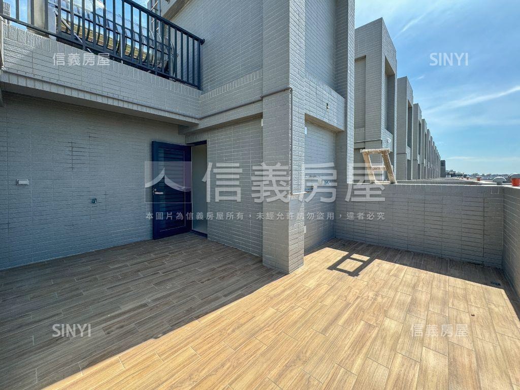 湖口華時代全新前後院別墅房屋室內格局與周邊環境