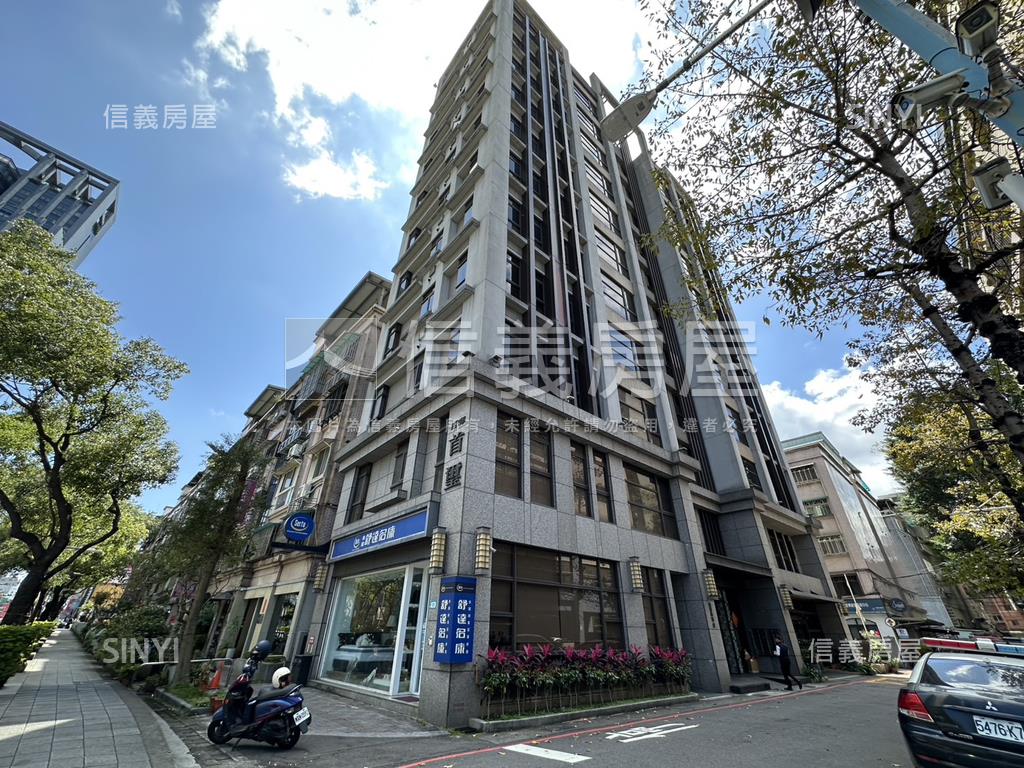 新板特區稀有店面房屋室內格局與周邊環境