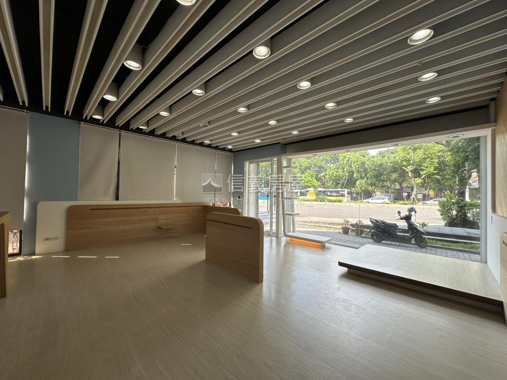 新板特區稀有店面房屋室內格局與周邊環境