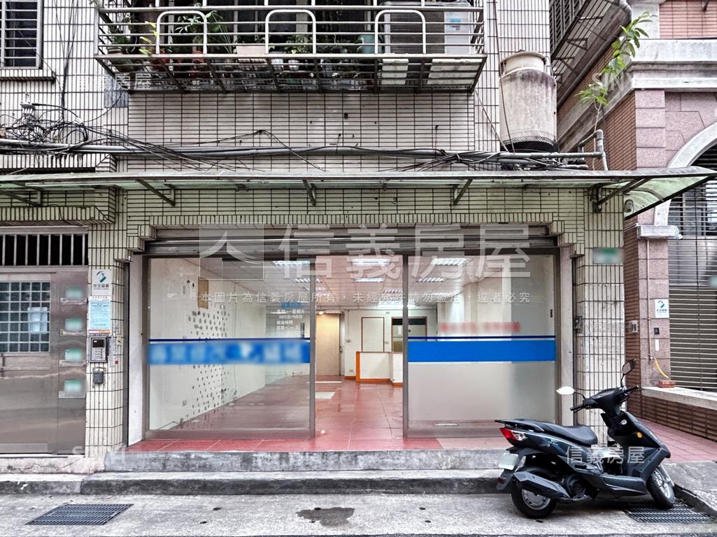 具未來潛力仁愛圓環旁店面房屋室內格局與周邊環境