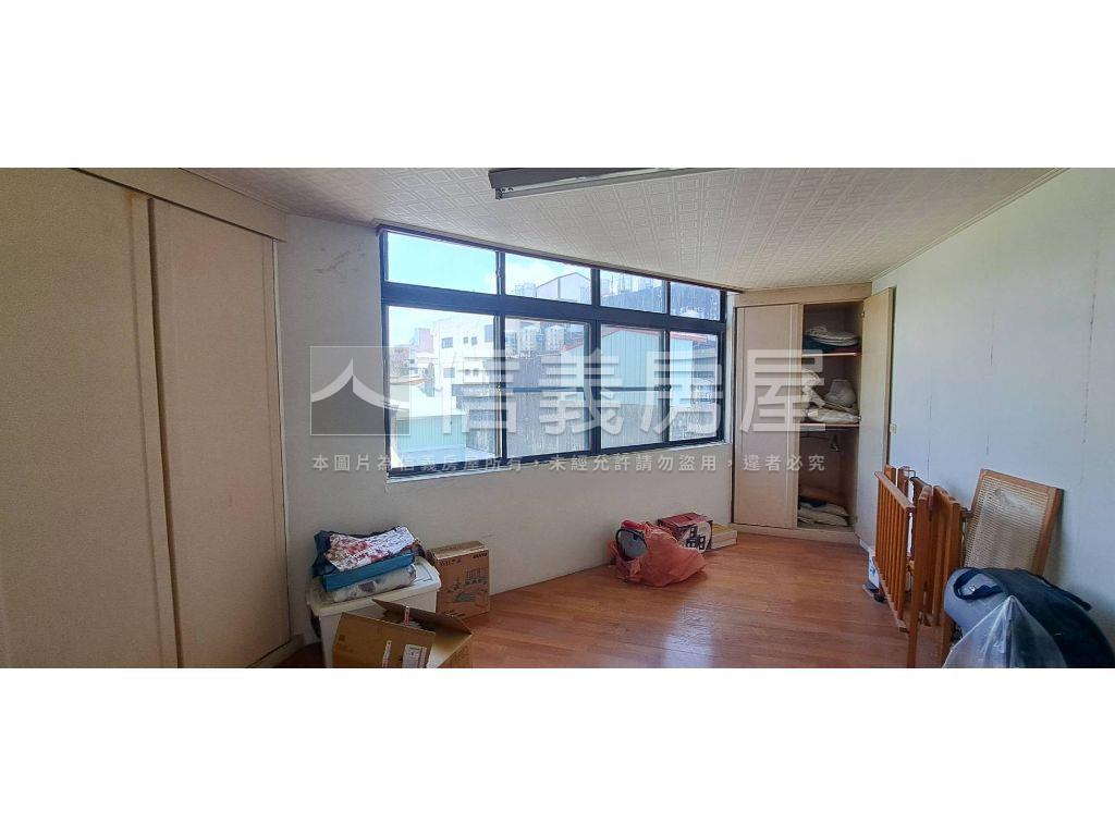 太平街鬧中取靜透天房屋室內格局與周邊環境