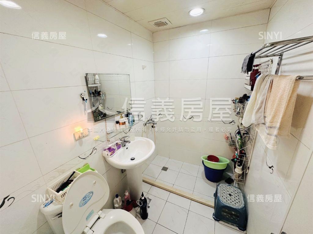 近未來Ｙ４站低總價三房房屋室內格局與周邊環境