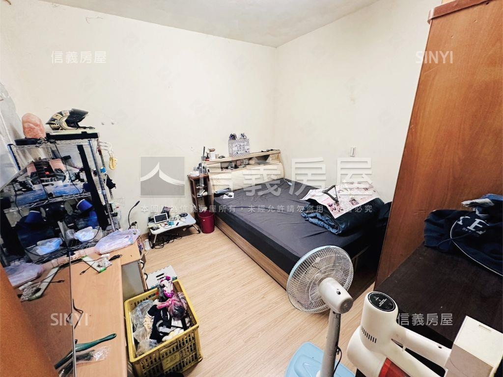 近未來Ｙ４站低總價三房房屋室內格局與周邊環境