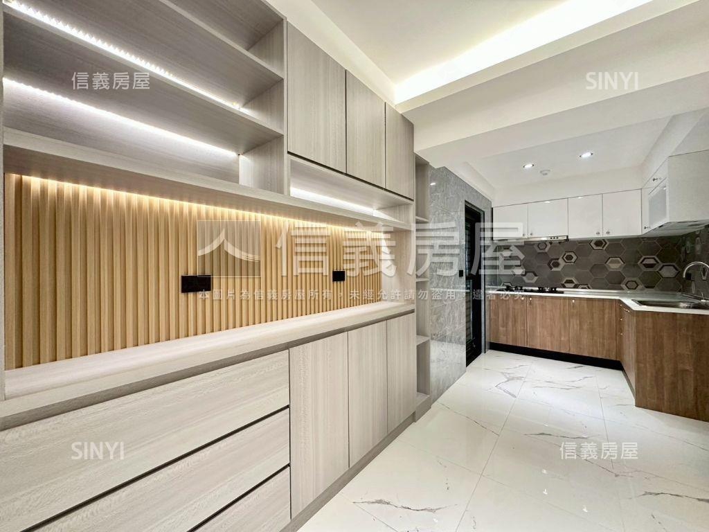 台北豪景精緻電梯三房房屋室內格局與周邊環境