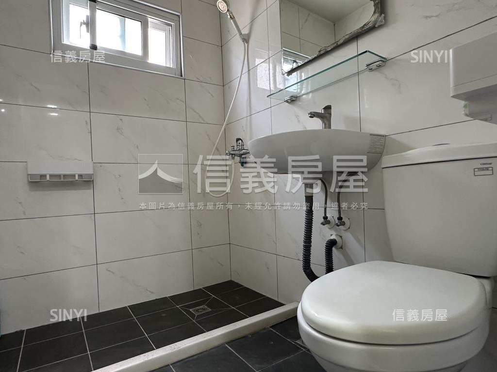 公園路透天房屋室內格局與周邊環境