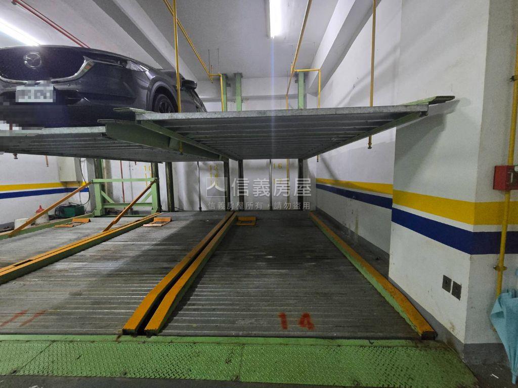 正旺★成功置產好車位房屋室內格局與周邊環境
