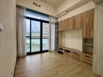 捷運住邑質感１＋１車位