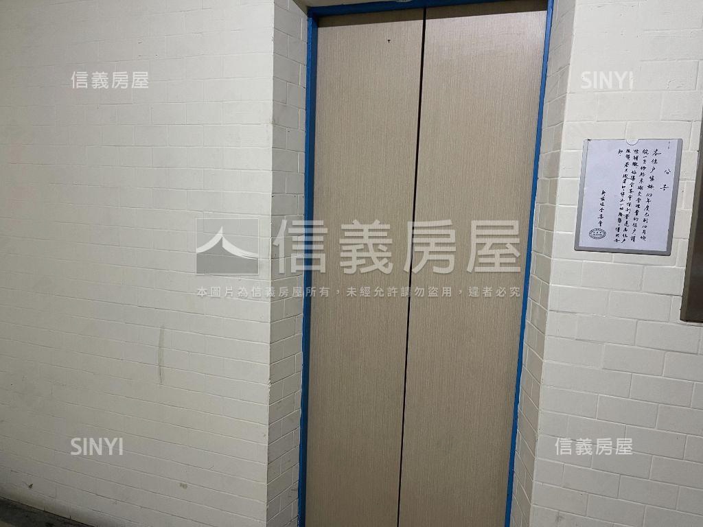 近愛河鹽埕府北路二房美宅房屋室內格局與周邊環境