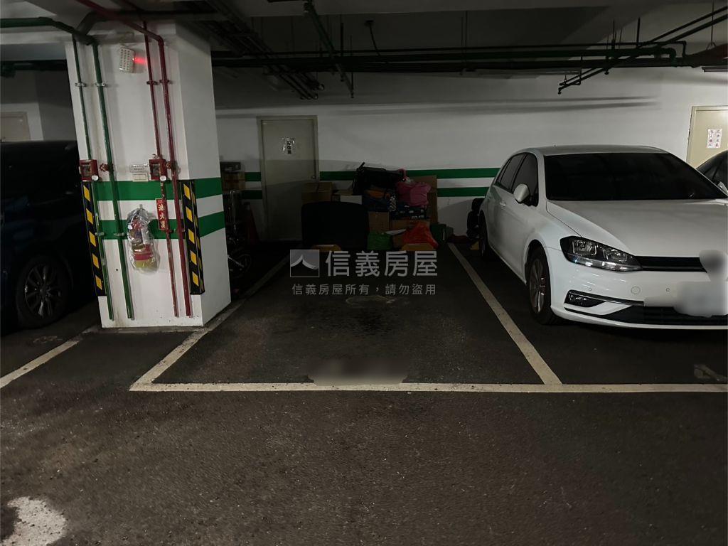 微風徐徐★河岸宅兩房房屋室內格局與周邊環境
