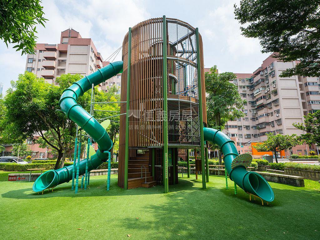 微風徐徐★河岸宅兩房房屋室內格局與周邊環境