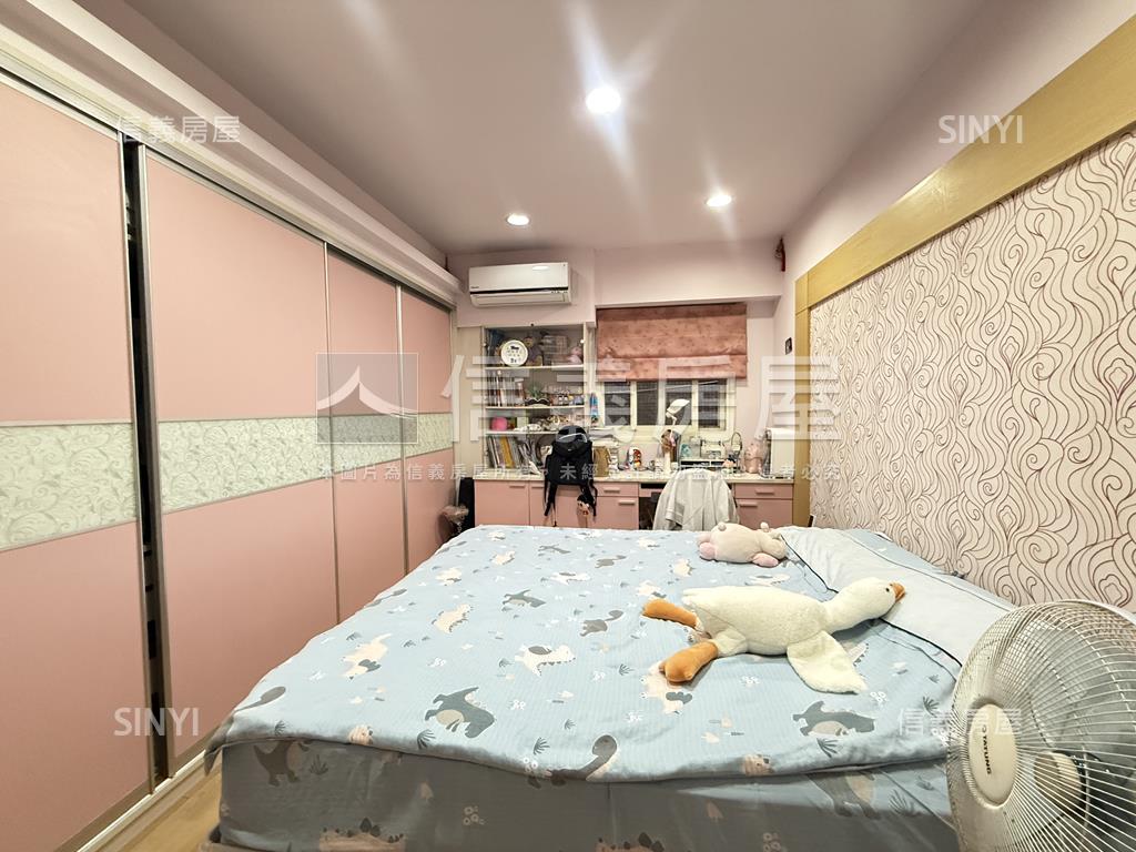 市府微風低公設美廈房屋室內格局與周邊環境