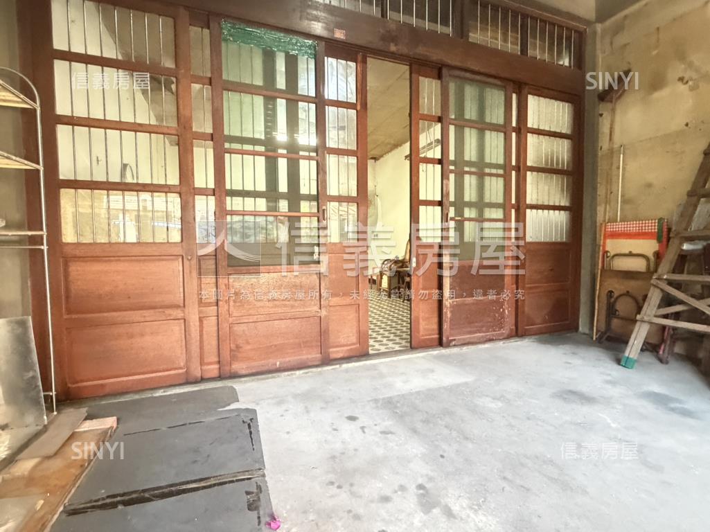 新埔近中正路低總價透店房屋室內格局與周邊環境