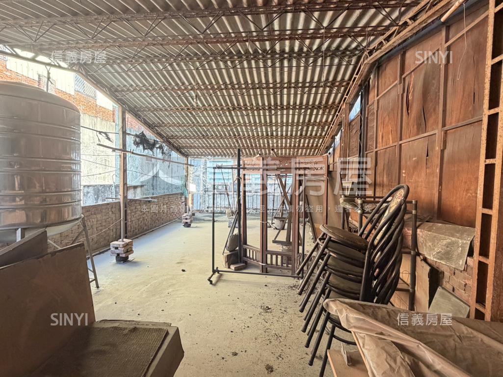 新埔近中正路低總價透店房屋室內格局與周邊環境