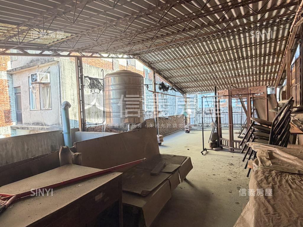 新埔近中正路低總價透店房屋室內格局與周邊環境