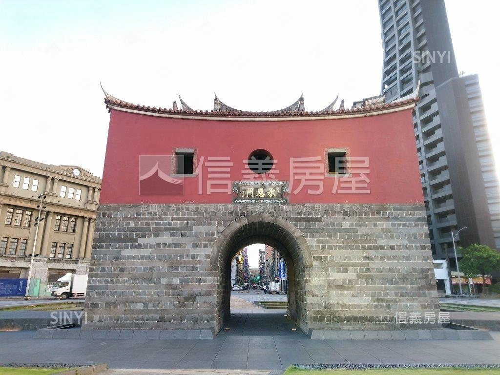 台北站前金店面房屋室內格局與周邊環境