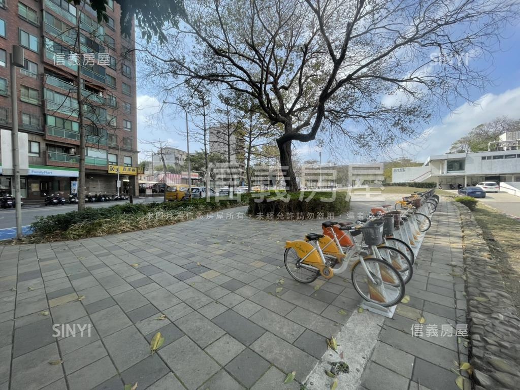 新竹之昇前棟１０樓房屋室內格局與周邊環境