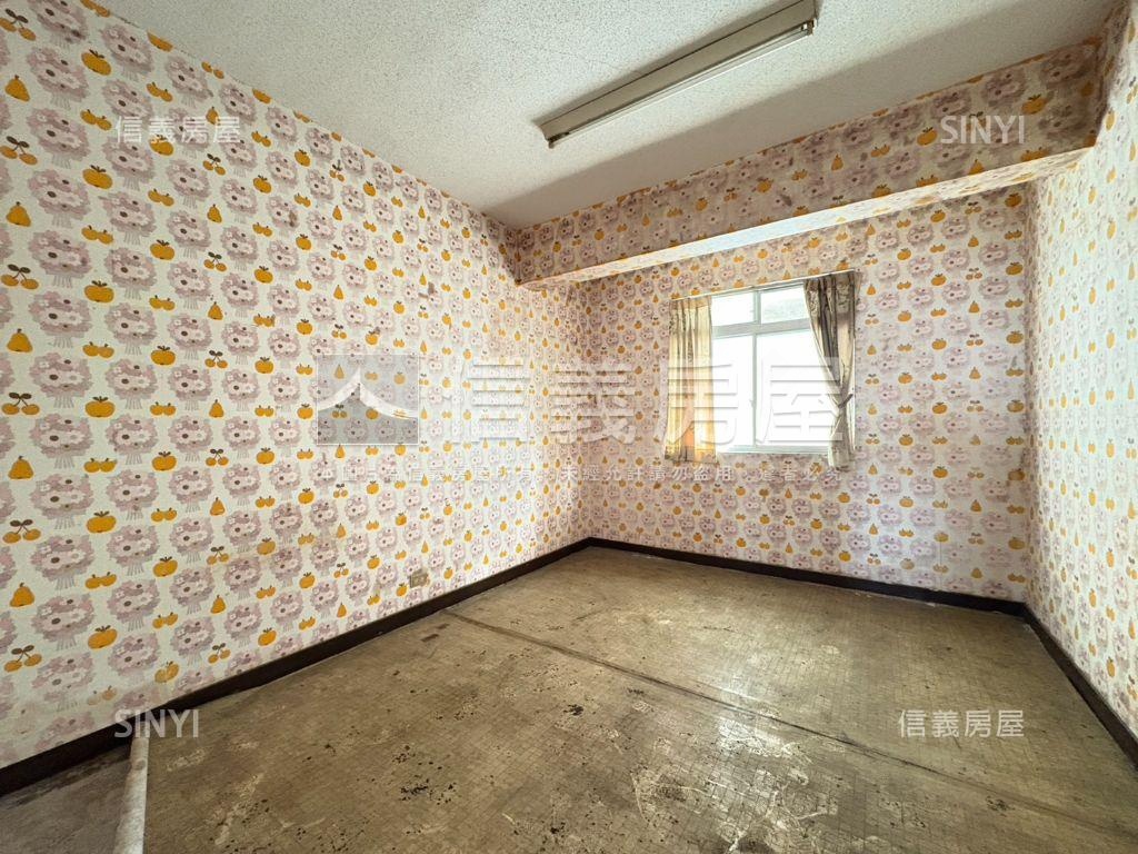 國泰三樓方正公寓房屋室內格局與周邊環境
