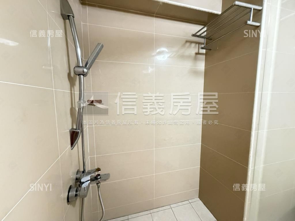 富岡車站小資成家電梯兩房房屋室內格局與周邊環境