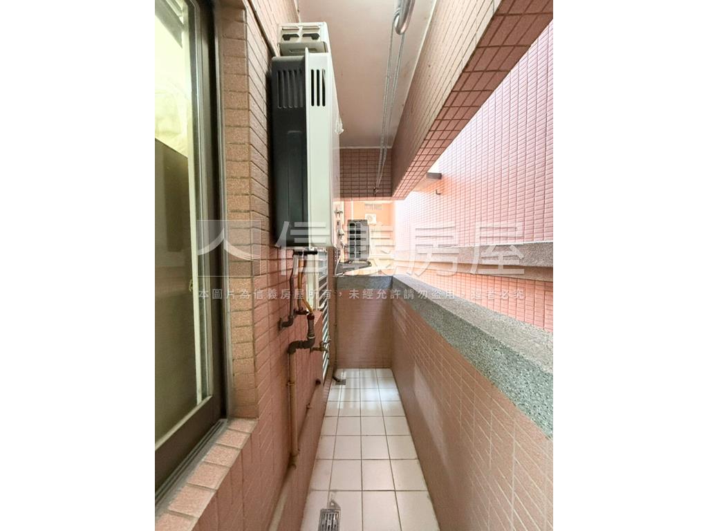 近中山醫震後兩房平車房屋室內格局與周邊環境