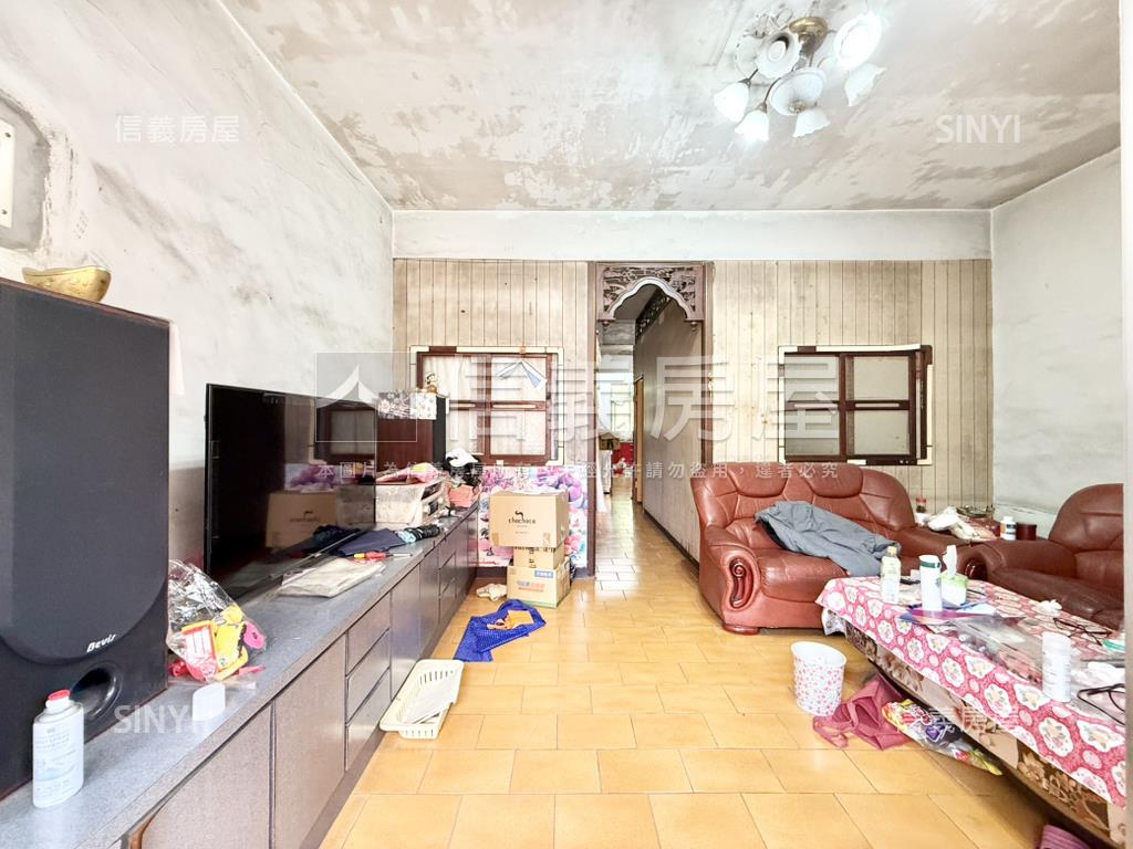 寓見陽光前後陽台美寓房屋室內格局與周邊環境