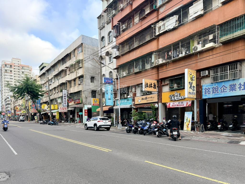 樂群路前路後巷１＋２樓店房屋室內格局與周邊環境