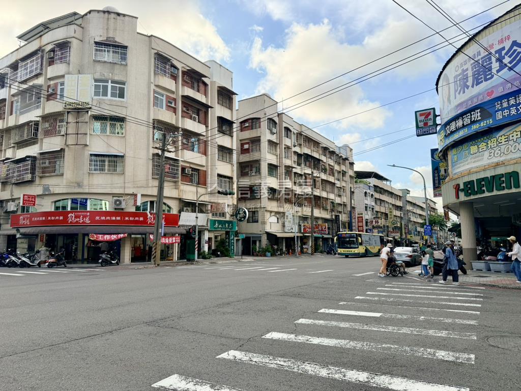 樂群路前路後巷１＋２樓店房屋室內格局與周邊環境