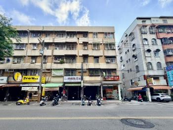 樂群路前路後巷１＋２樓店