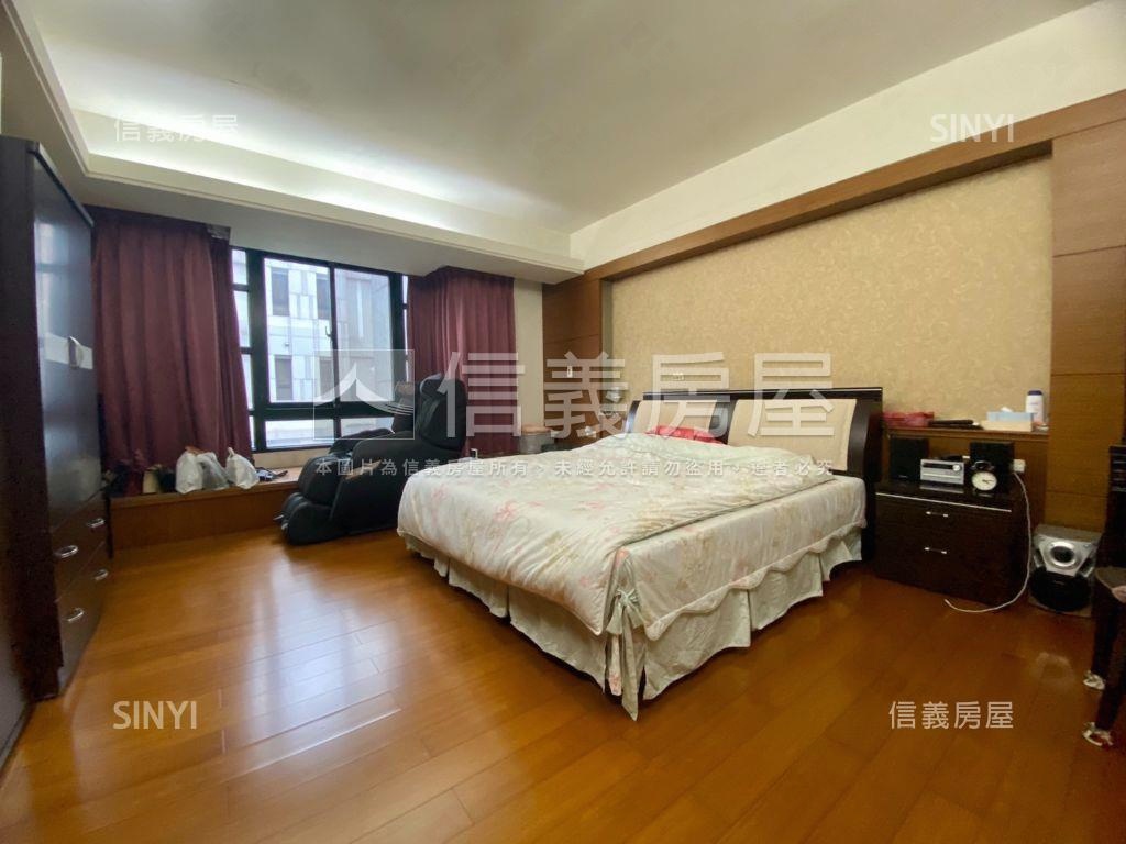 新光稀有透天別墅房屋室內格局與周邊環境