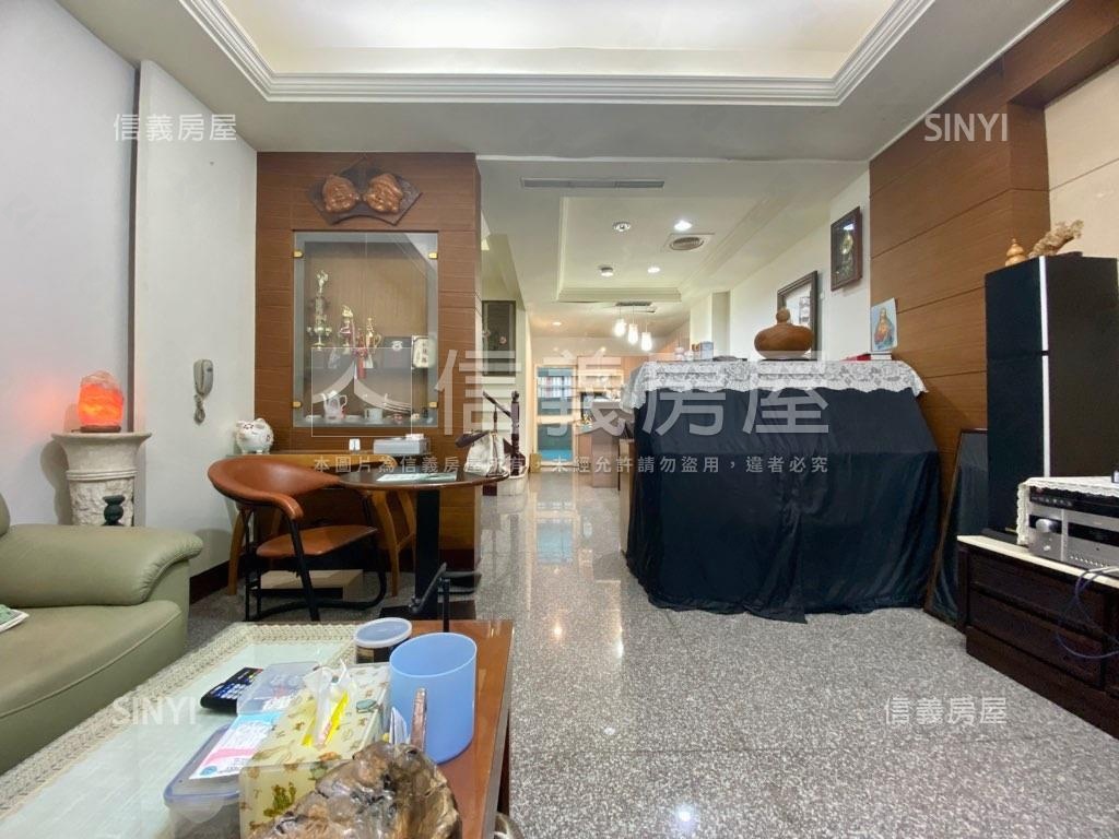 新光稀有透天別墅房屋室內格局與周邊環境