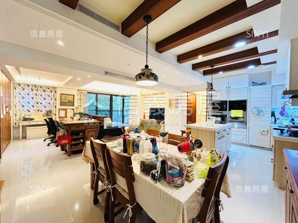 ★河景★沐川典雅三房車位房屋室內格局與周邊環境