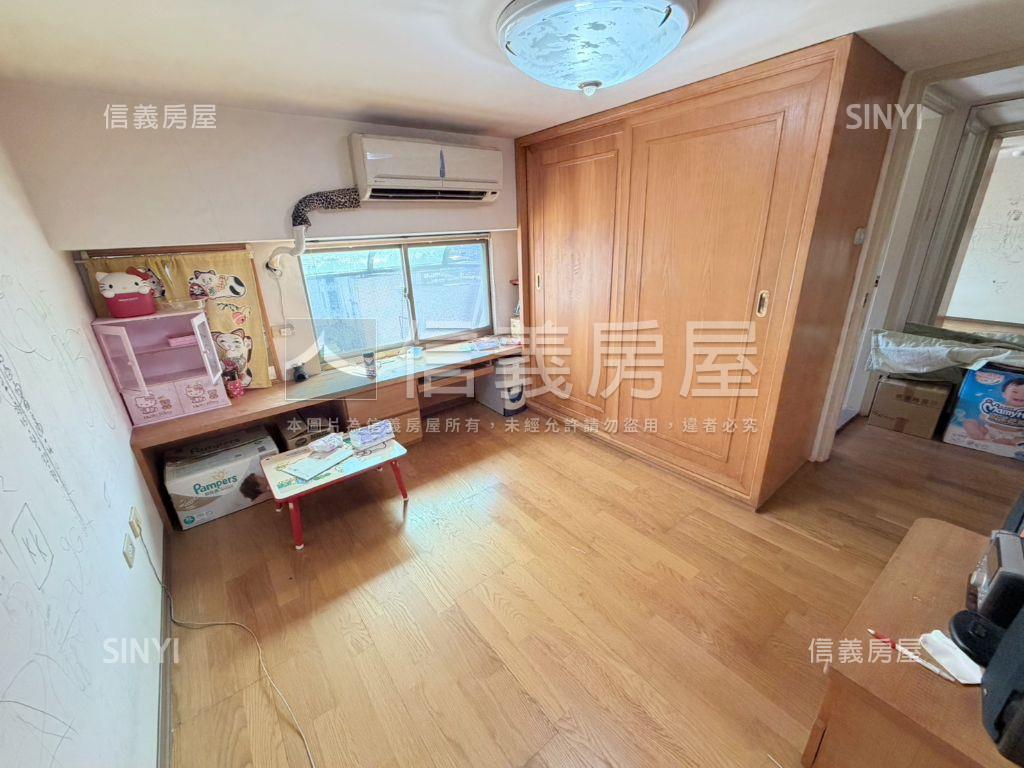 近中壢戶政★採光電梯兩房房屋室內格局與周邊環境