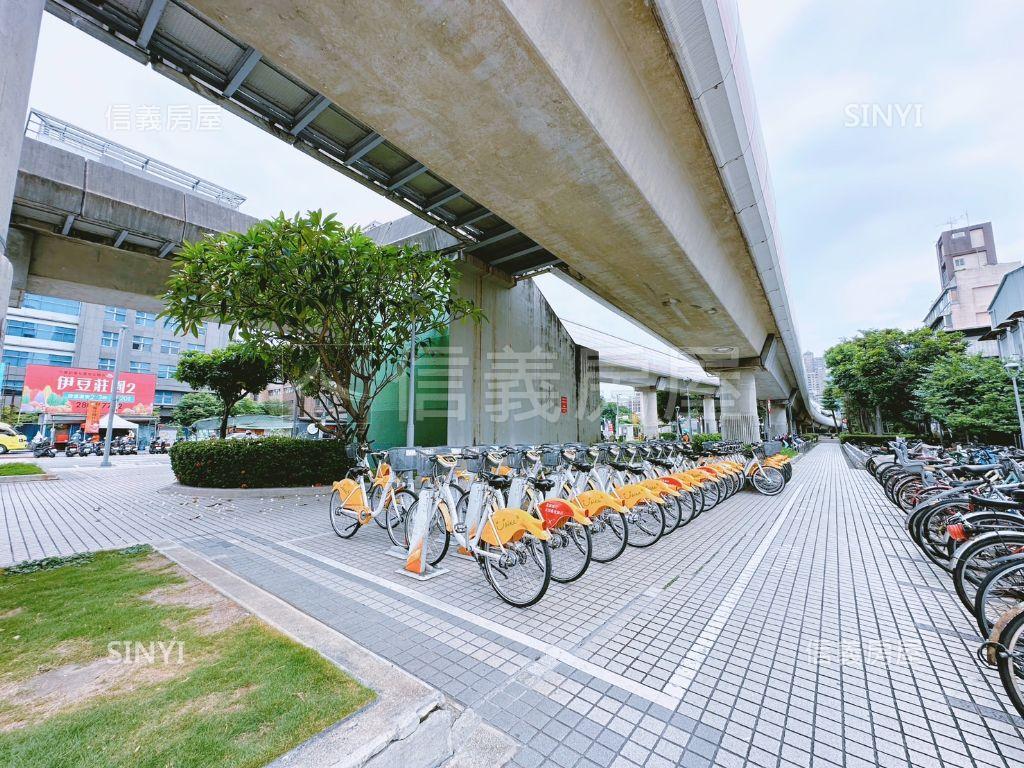 【奇岩】停車便利庭院戶房屋室內格局與周邊環境