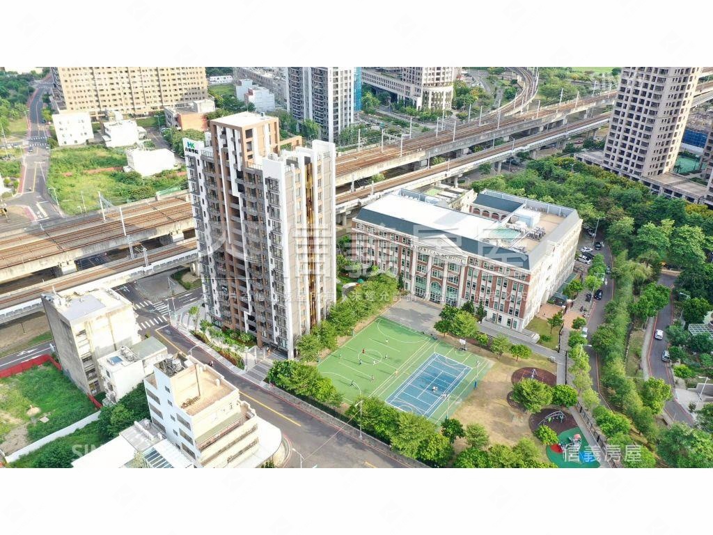 合康學院・雲景之間房屋室內格局與周邊環境