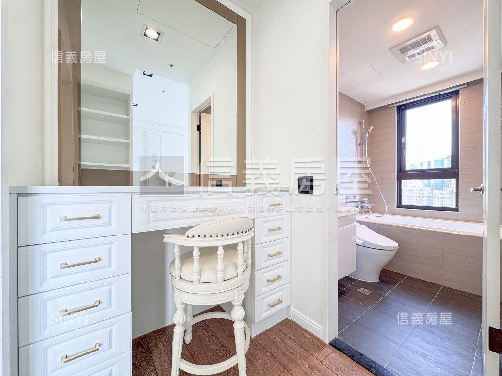 合康學院・雲景之間房屋室內格局與周邊環境