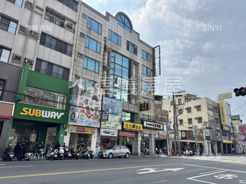 鳳山捷運．結市透店房屋室內格局與周邊環境