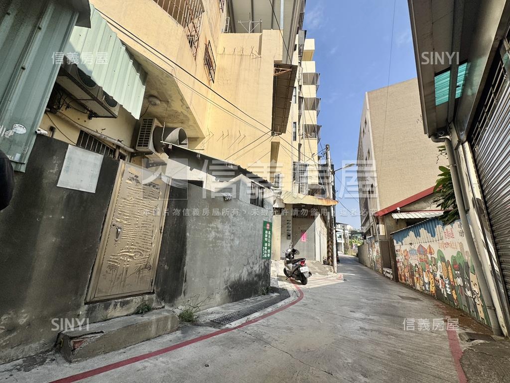 鳳山捷運．結市透店房屋室內格局與周邊環境