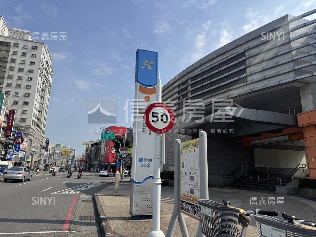 鳳山捷運．結市透店房屋室內格局與周邊環境