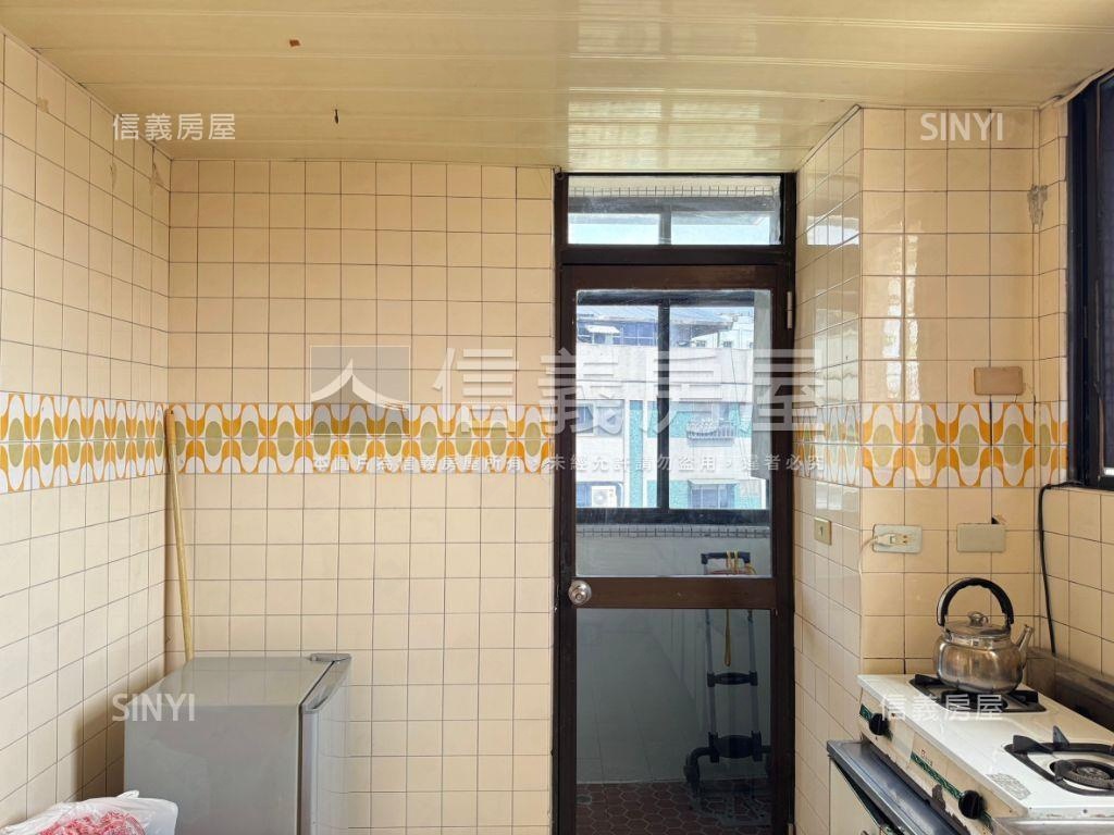 東門捷運邊間高樓住辦房屋室內格局與周邊環境