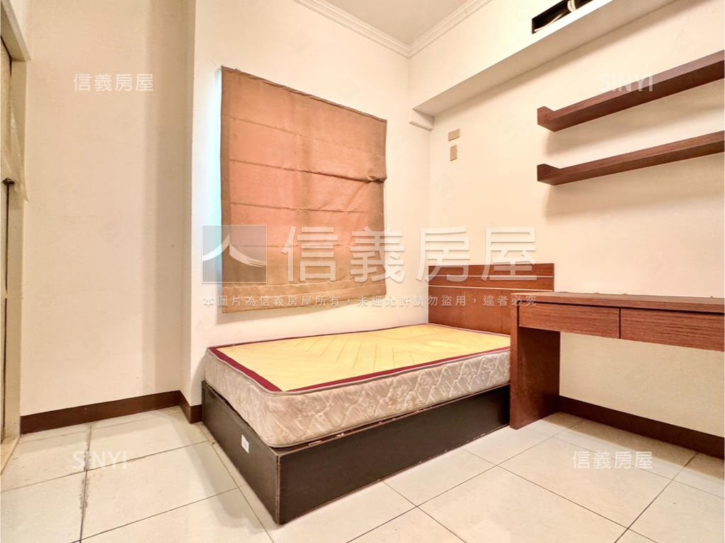 店長推薦挑高明亮透天房屋室內格局與周邊環境