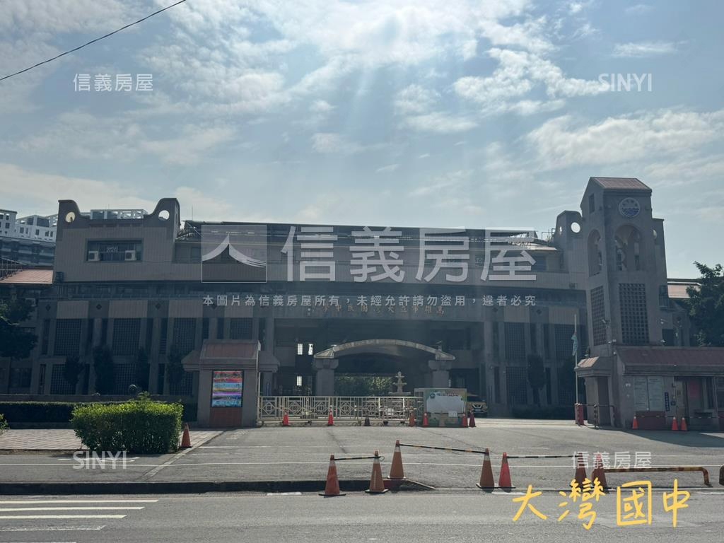 店長推薦挑高明亮透天房屋室內格局與周邊環境