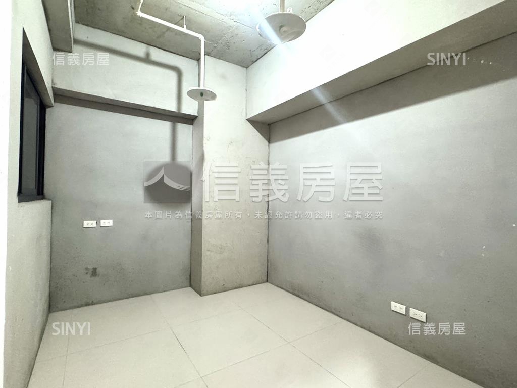 Ａ７新未來高樓大兩房車位房屋室內格局與周邊環境