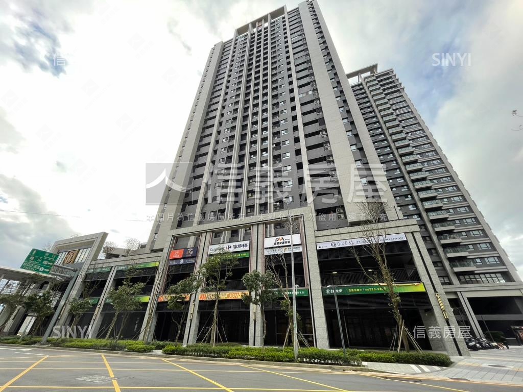 Ａ７新未來高樓大兩房車位房屋室內格局與周邊環境