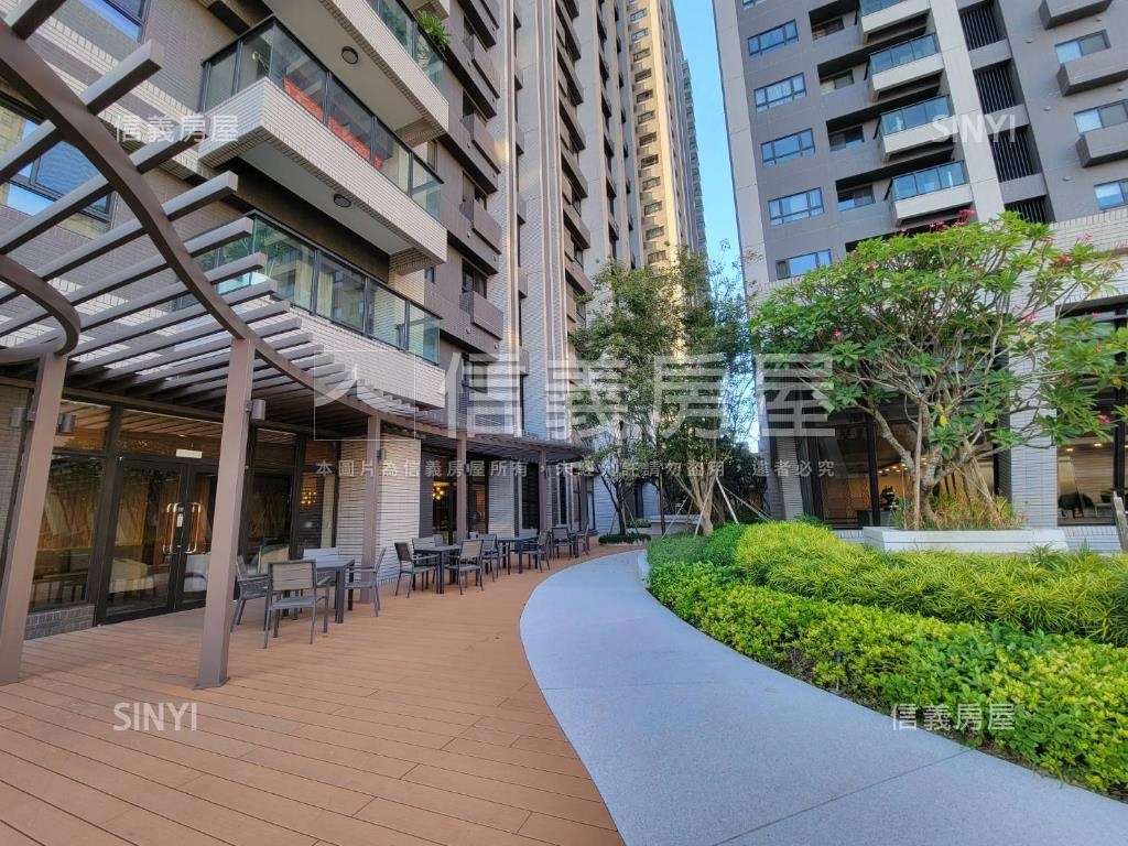 Ａ７新未來高樓大兩房車位房屋室內格局與周邊環境