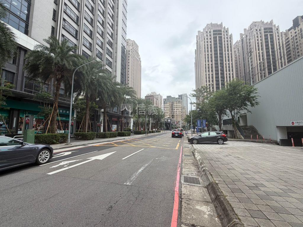 雲智慧科技辦公房屋室內格局與周邊環境