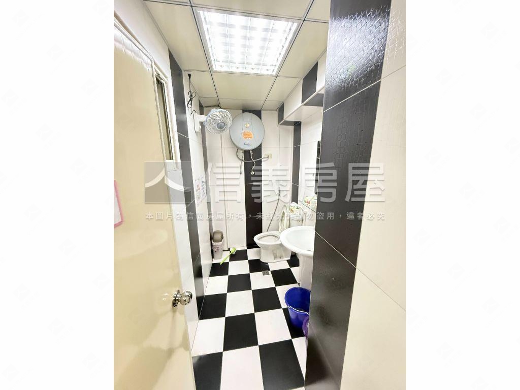 海山捷運三角窗店王房屋室內格局與周邊環境