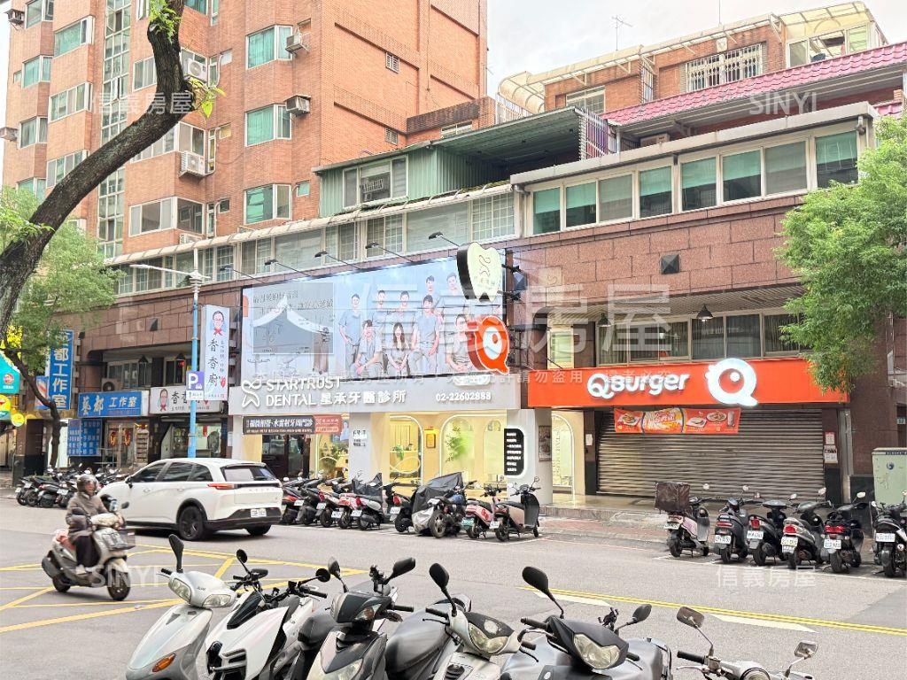 海山捷運三角窗店王房屋室內格局與周邊環境