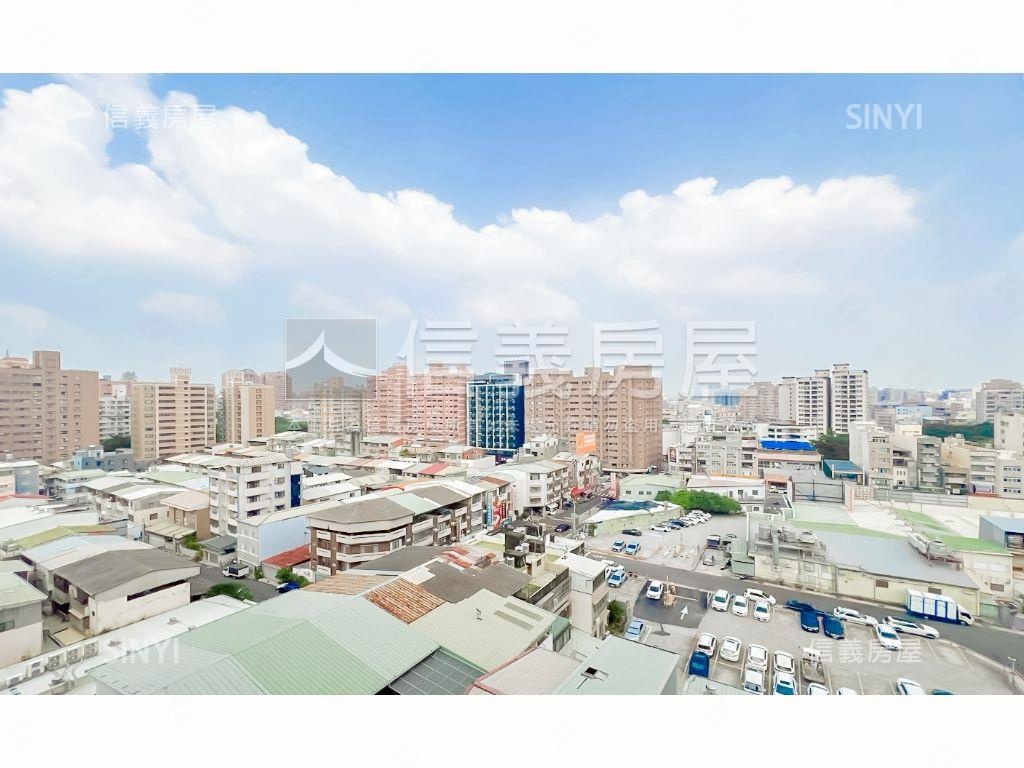 近國道逢甲三房車位新裝修房屋室內格局與周邊環境