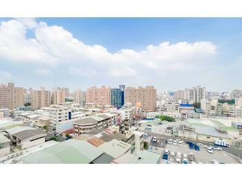 讚國道逢甲三房車位新裝修