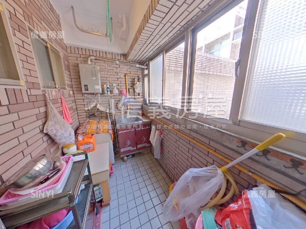 內壢｜自立Ｅ區景觀三房房屋室內格局與周邊環境
